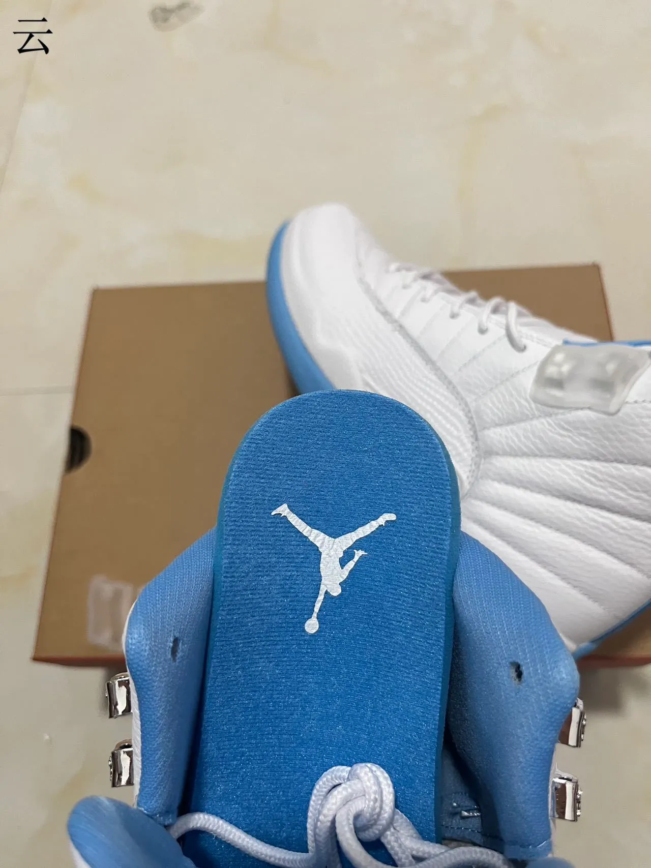 Air Jordan 12 White Light Blue Basketball Shoes 4