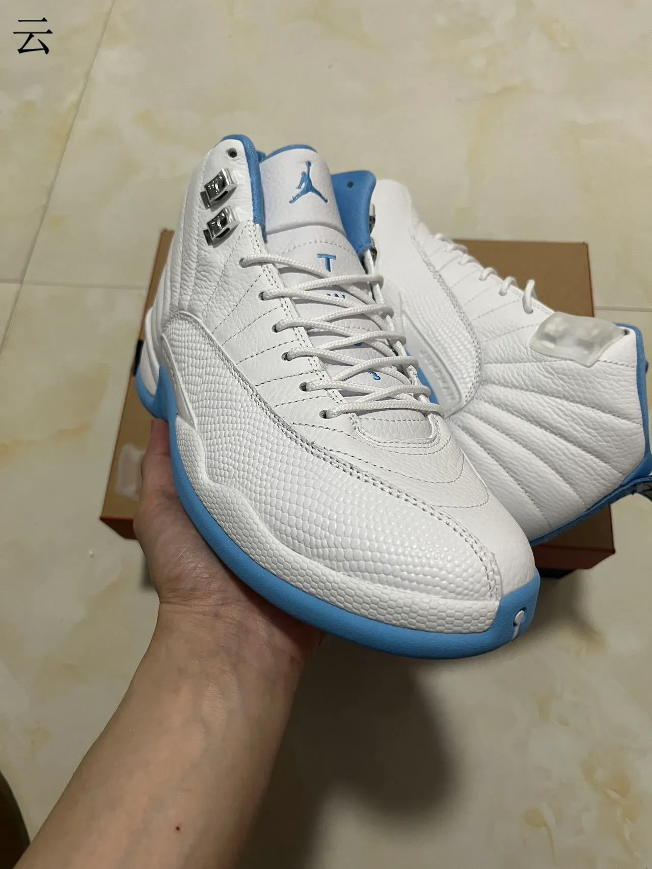 Air Jordan 12 White Light Blue Basketball Shoes 12