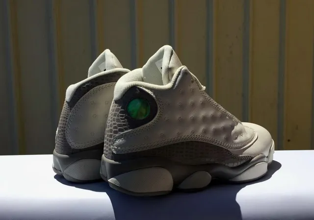 Air Jordan 13 Off-White Gray Basketball Shoes 4