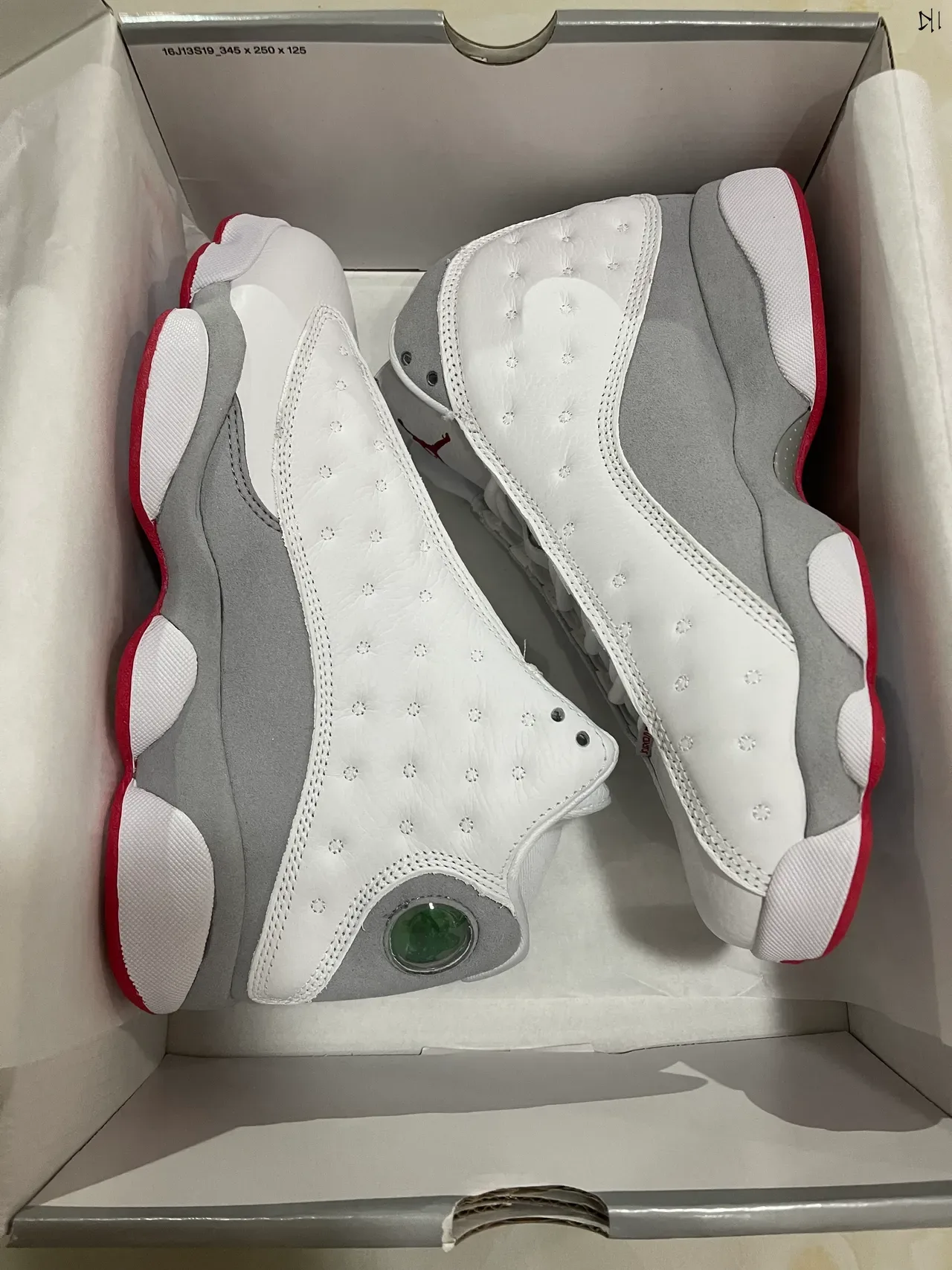 Air Jordan 13 Chaussures de Basketball Blanc Gris Rouge 9