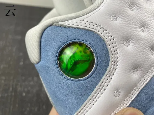 Air Jordan 13 Blanc Bleu Clair Noir Jaune Vert Joyau Chaussures de Basketball 12