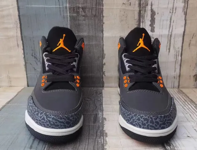 Air Jordan 3 Elephant Print Orange Accent Basketball Shoes 3