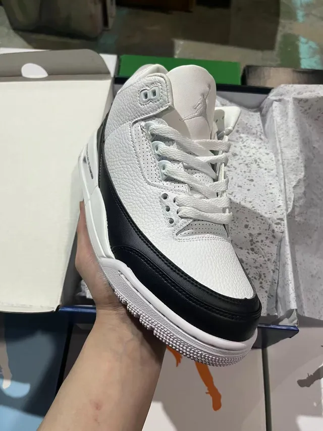 Air Jordan 3 White Black Basketball Shoes 2