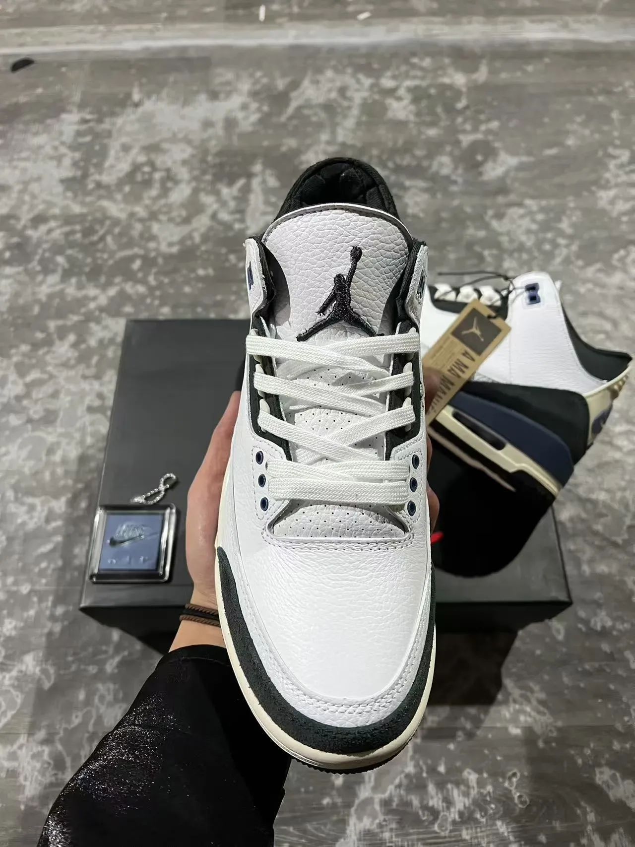 Air Jordan 3 White Black Navy Chaussures de Basketball 3