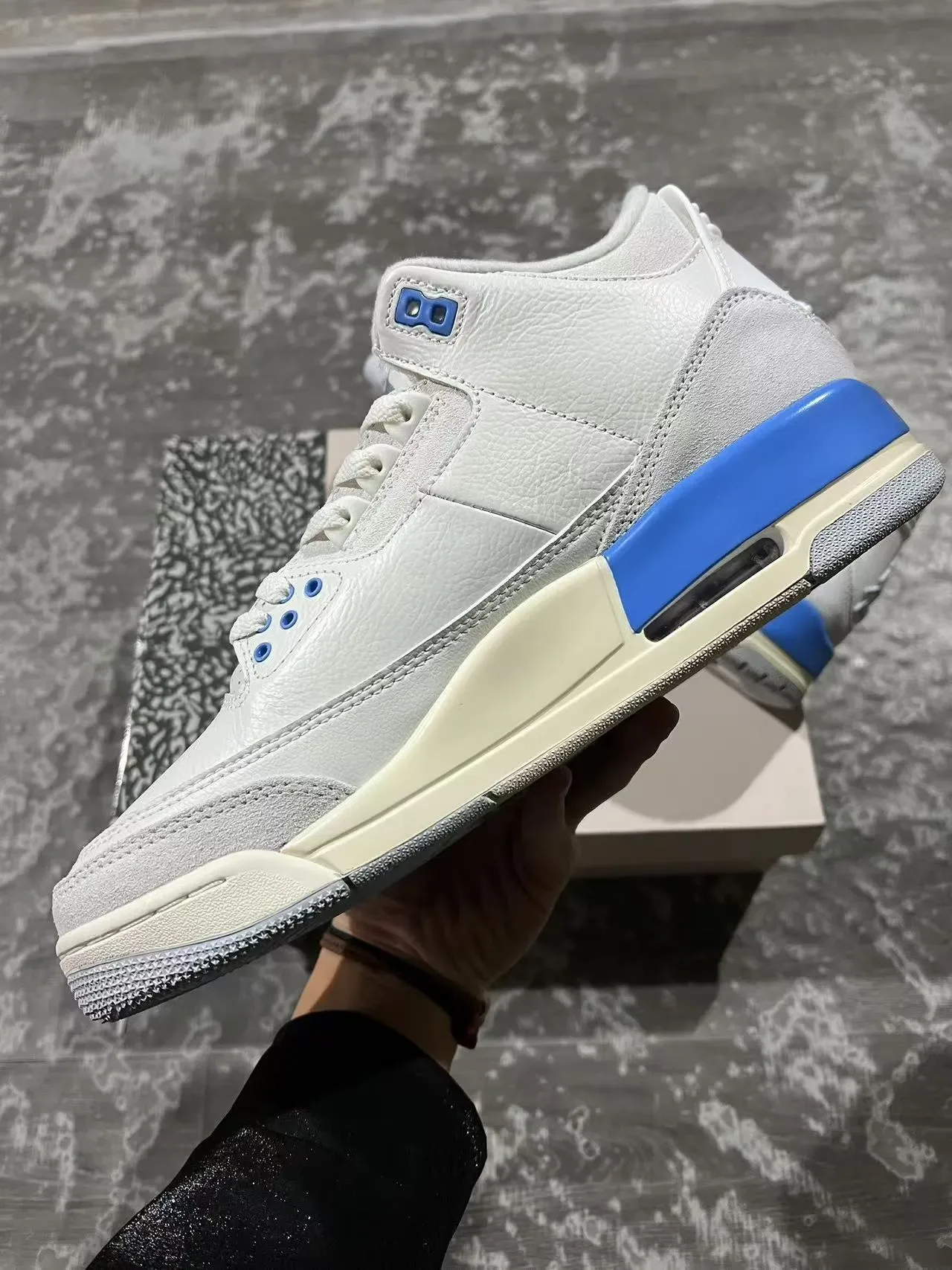 Air Jordan 3 Chaussures de Basketball Blanc Bleu Éléphant 5