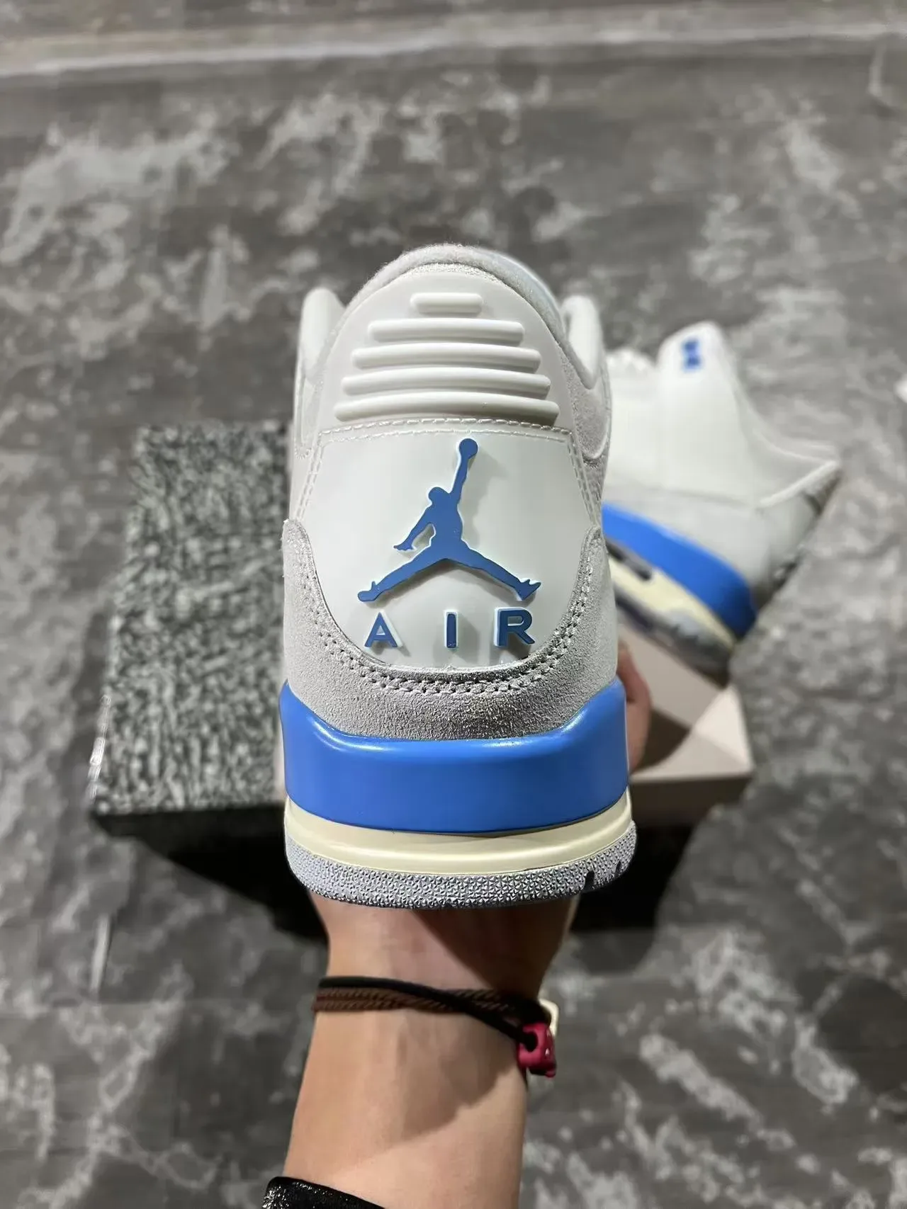 Air Jordan 3 Chaussures de Basketball Blanc Bleu Éléphant 8