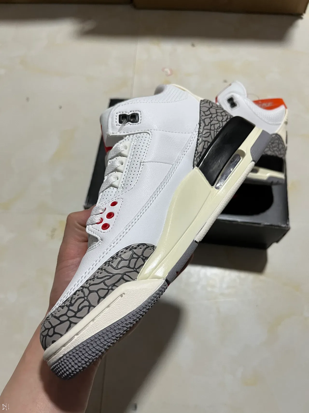 Air Jordan 3 Tênis de Basquete Branco Cimento Cinza 6