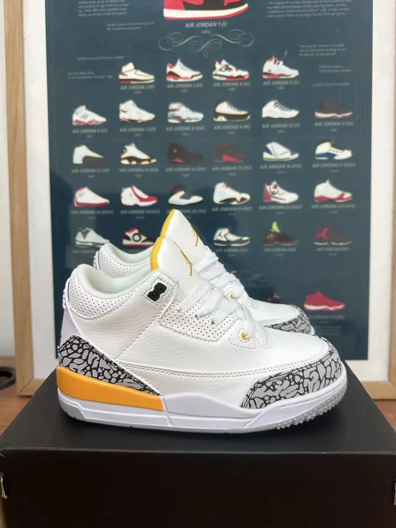 Air Jordan 3 White Elephant Print Basketball Shoes 7