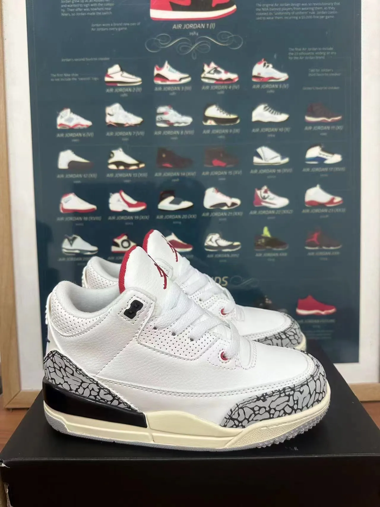 Air Jordan 3 White Elephant Print Basketball Shoes 8