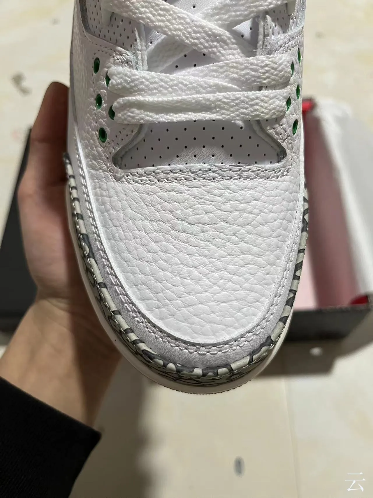 Air Jordan 3 White Green Elephant Basketball Shoes 3