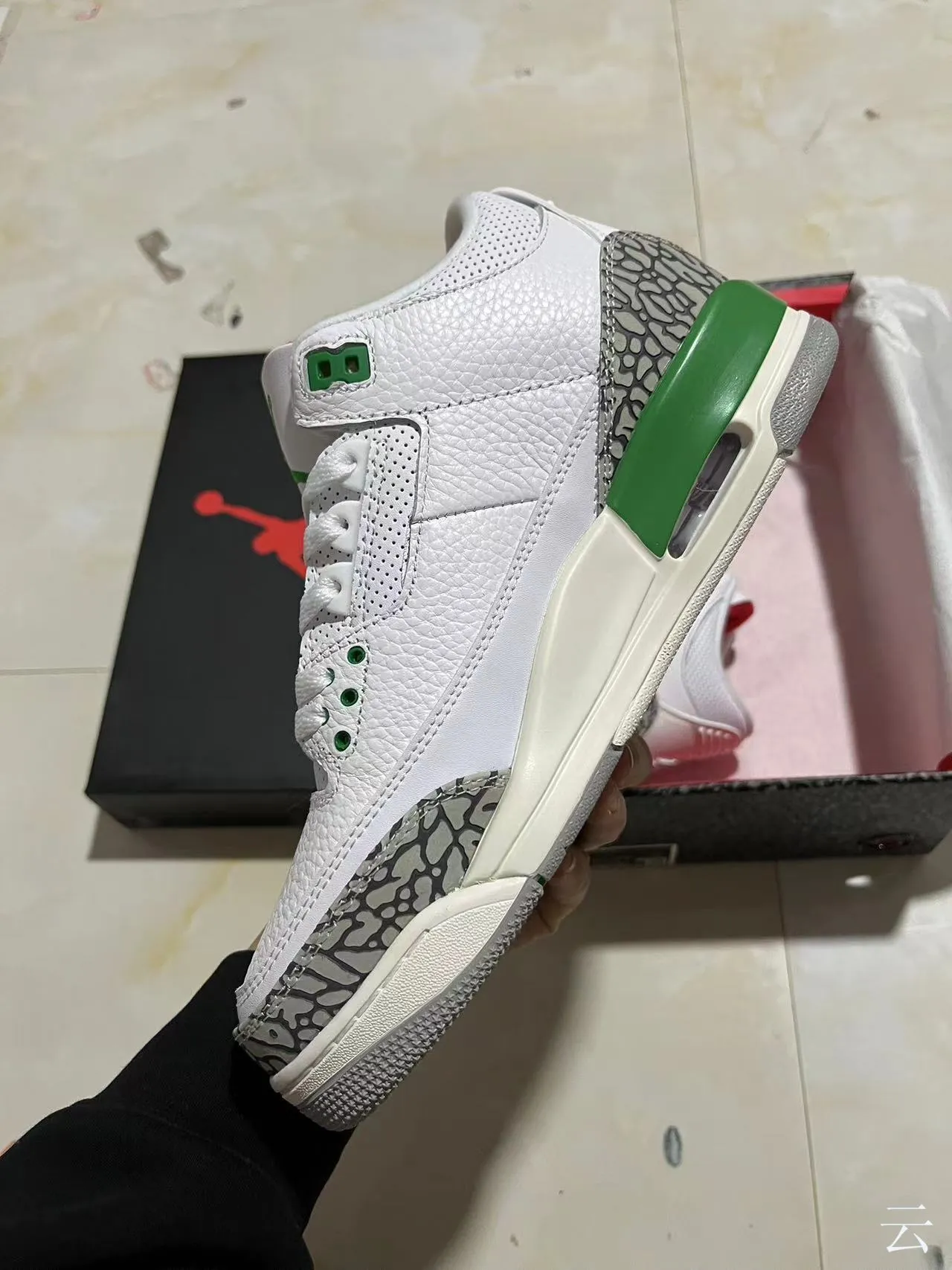 Air Jordan 3 White Green Elephant Basketball Shoes 7