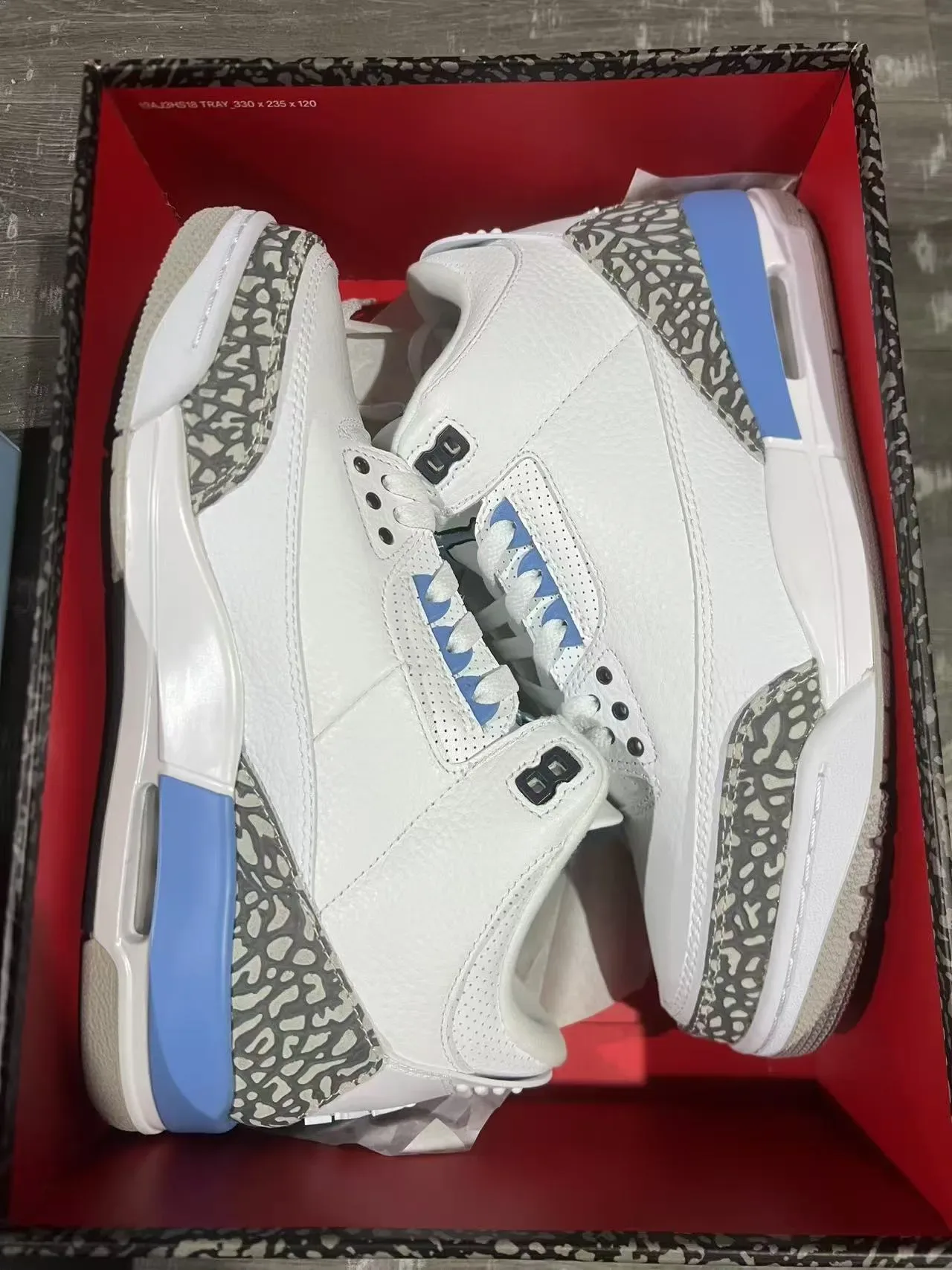 Air Jordan 3 Chaussures de Basket Blanc Bleu Clair Imprimé Éléphant 9