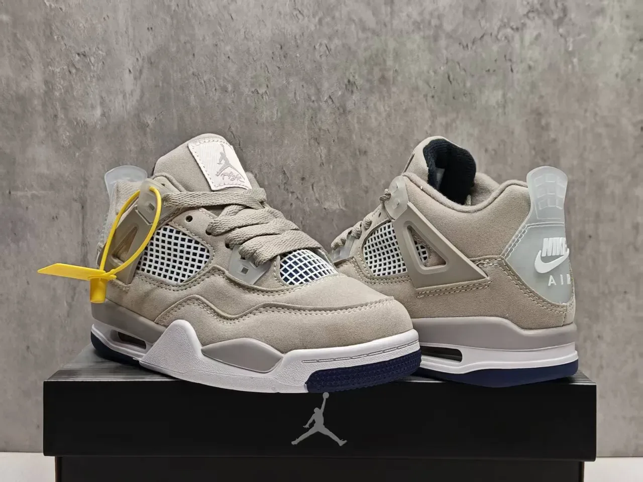 Air Jordan 4 बेज नेवी येलो बास्केटबॉल जूते 5