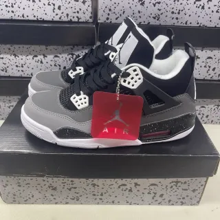 Air Jordan 4 黑色 酷灰 白色 篮球鞋