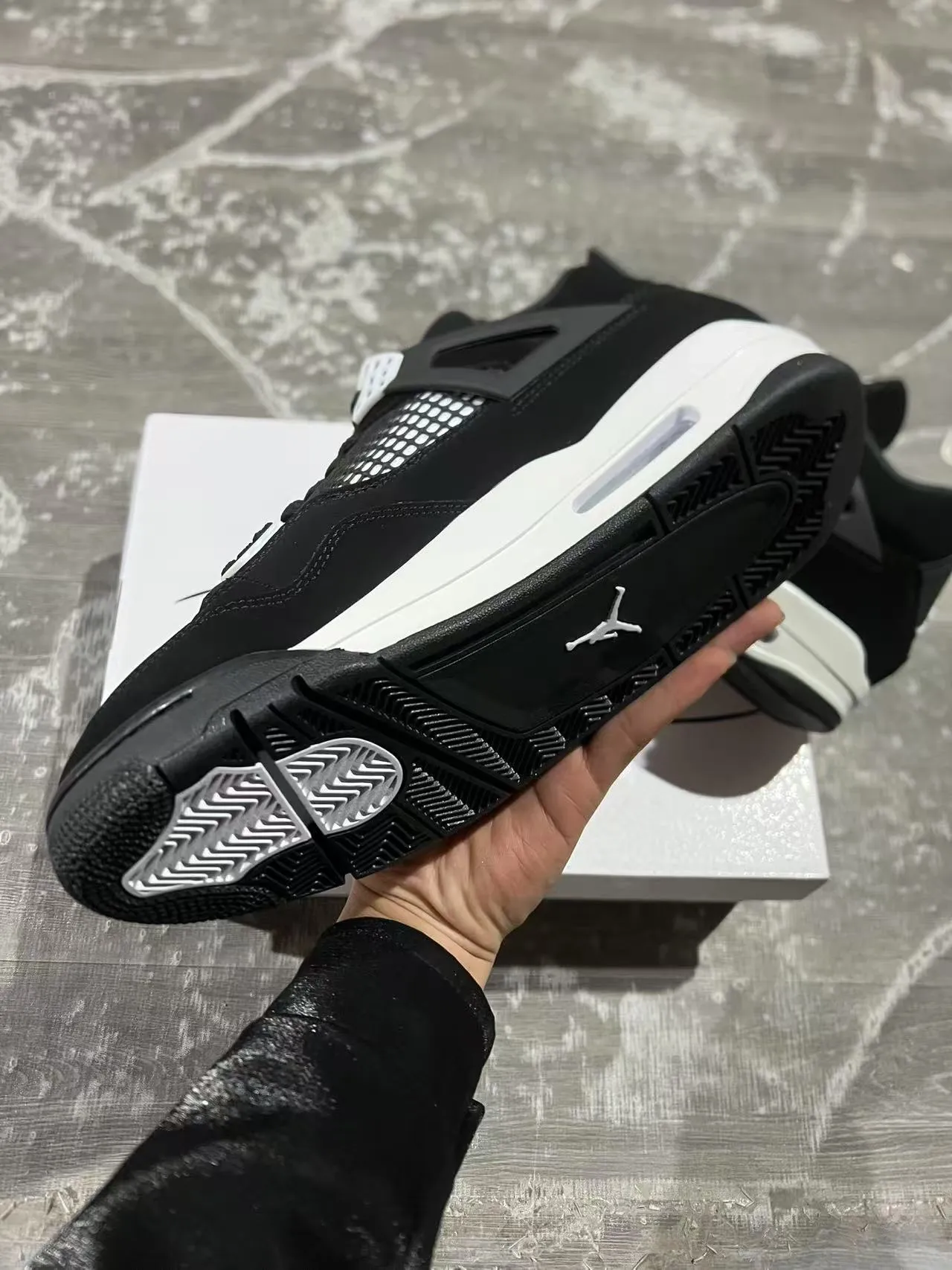Zapatillas de baloncesto Air Jordan 4 blanco y negro 6