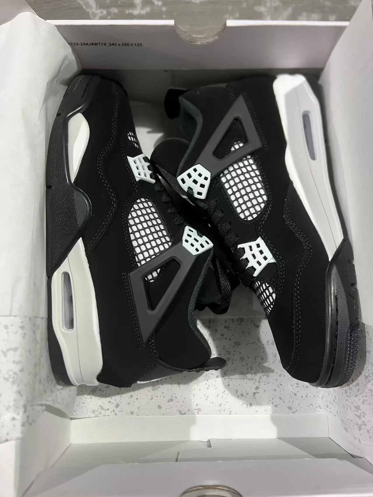 Zapatillas de baloncesto Air Jordan 4 blanco y negro 9