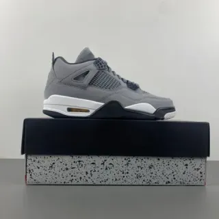 Air Jordan 4 灰白黑篮球鞋