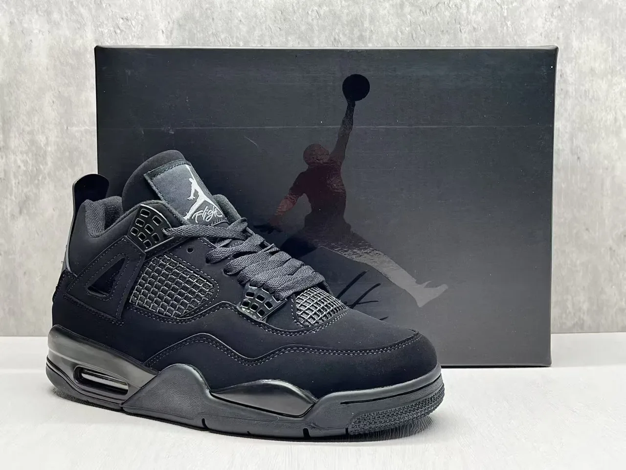 Air Jordan 4 Chaussures de Basketball Noires Monochromatiques 8