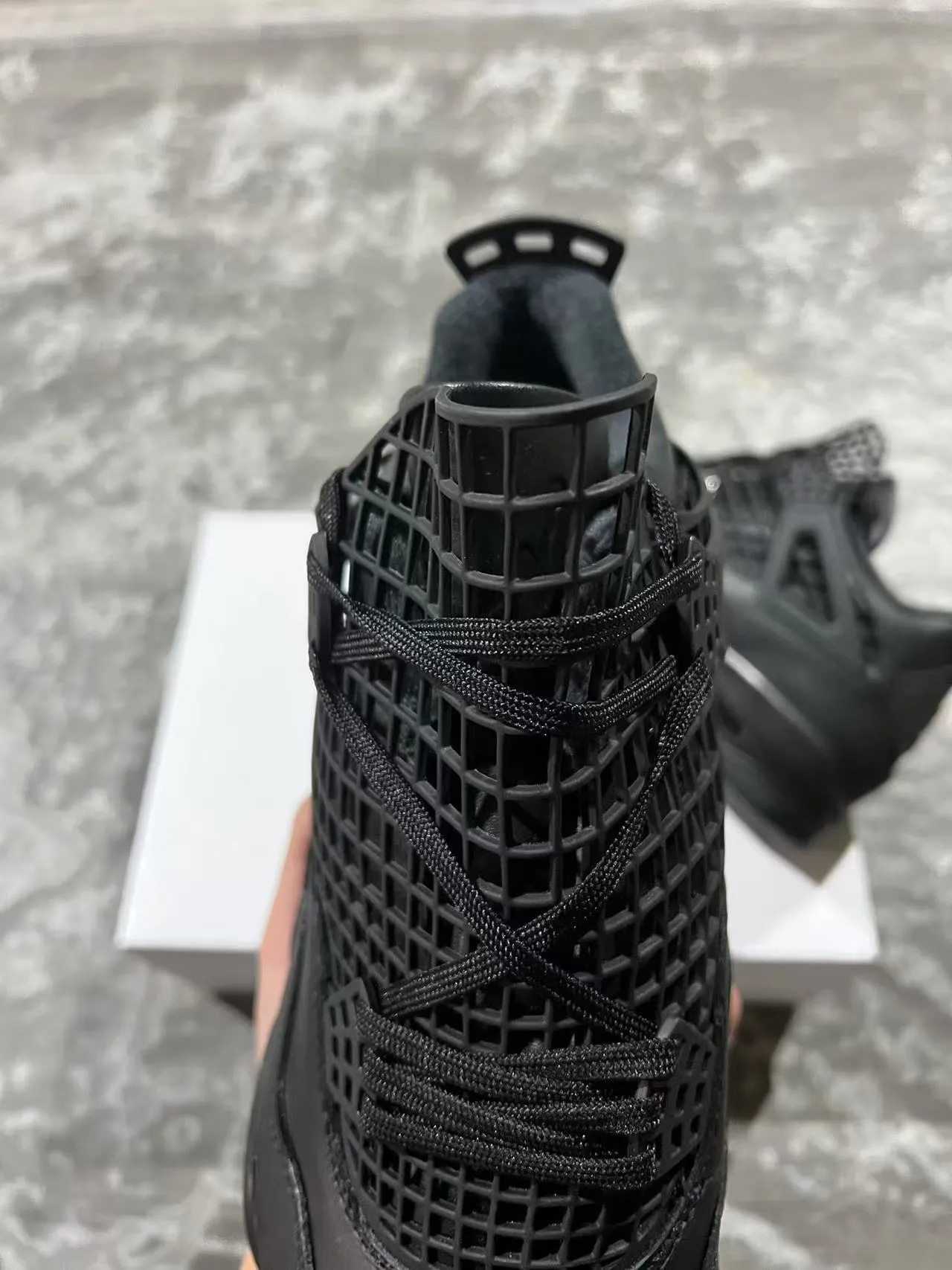 Chaussures de basketball Air Jordan 4 noir monochrome 4