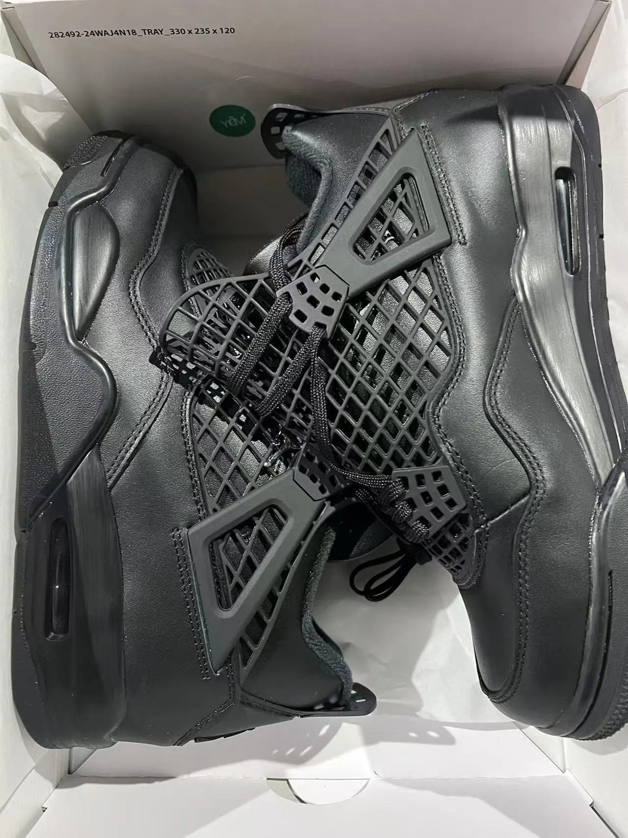 Chaussures de basketball Air Jordan 4 noir monochrome 9