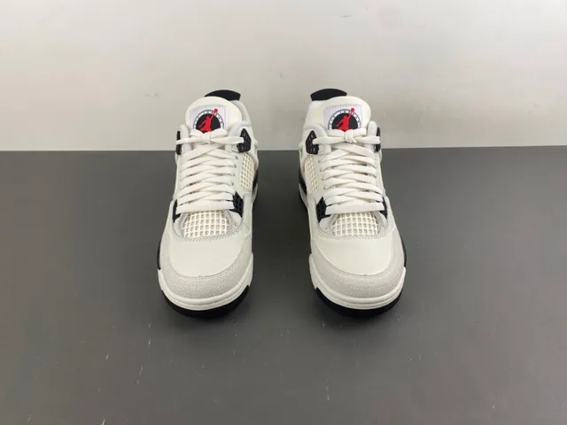 Air Jordan 4 Off-White and Black Basketball Shoes 11