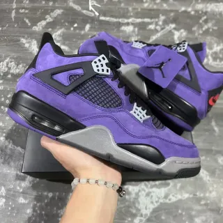Air Jordan 4 紫色麂皮黑色翼眼孔篮球鞋