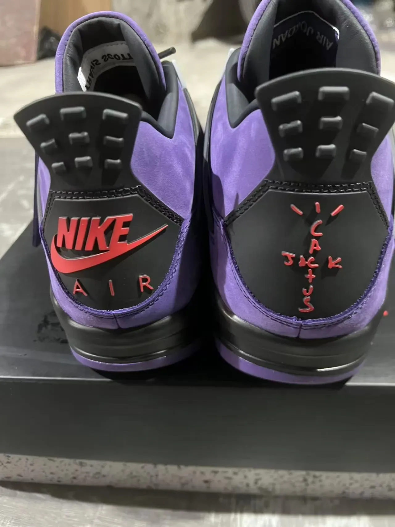 Air Jordan 4 Chaussures de Basket Ante Violette Œillets d'Aile Noirs 4