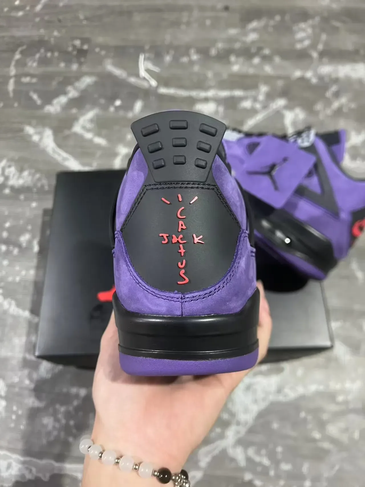 Air Jordan 4 Chaussures de Basket Ante Violette Œillets d'Aile Noirs 5