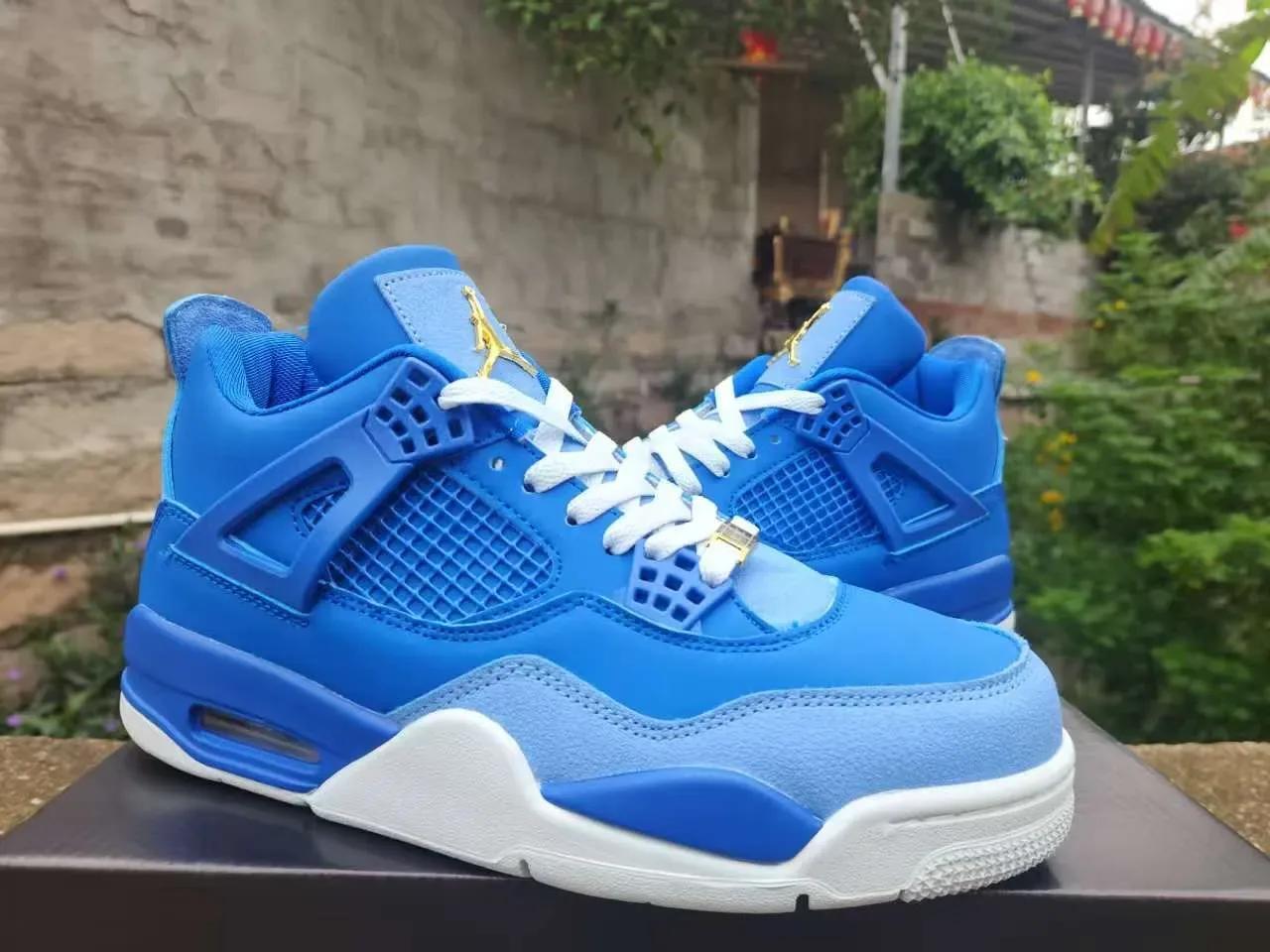 Air Jordan 4 Azul Real e Azul Claro Tênis de Basquete 4