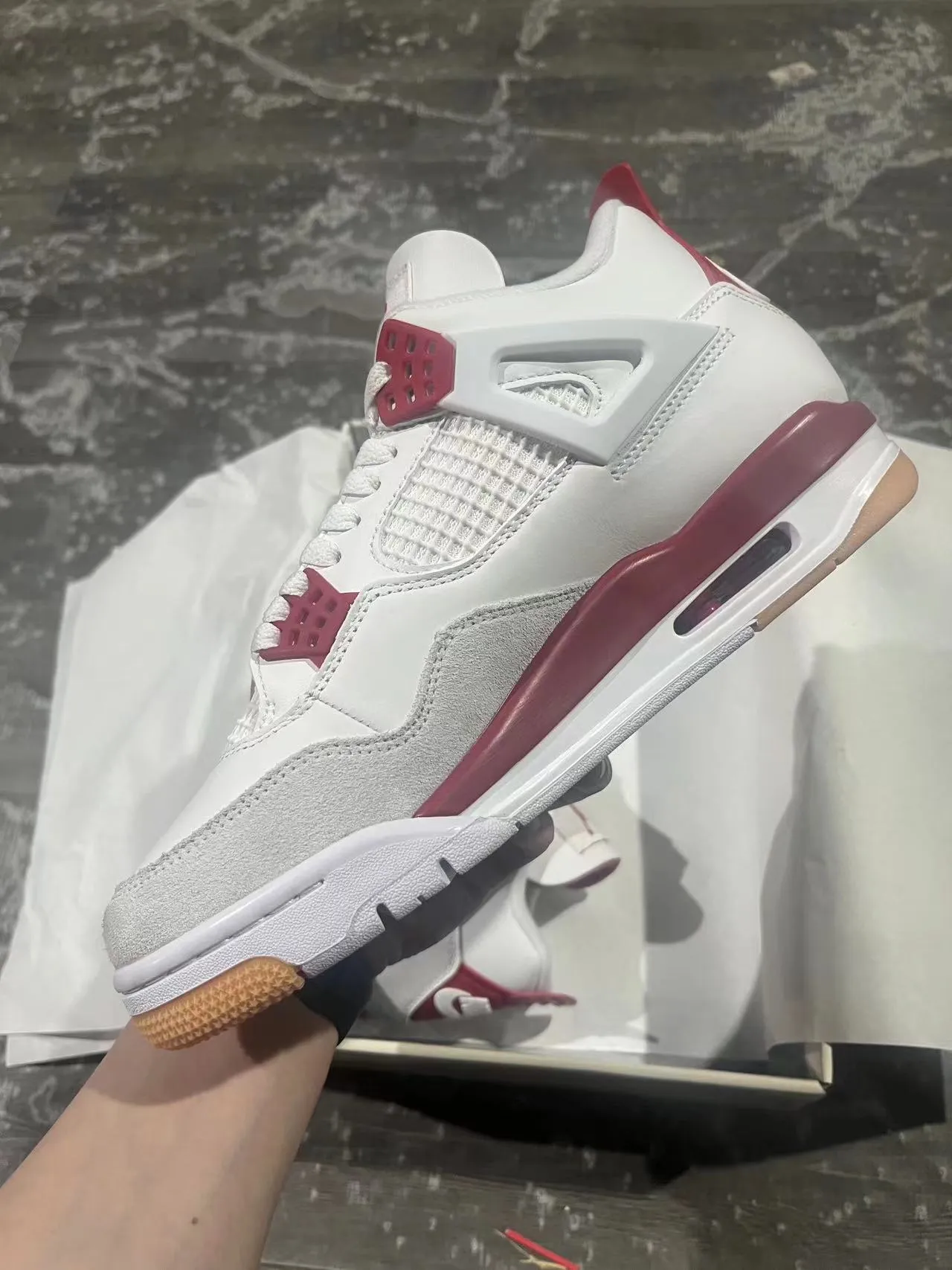 Air Jordan 4 White and Maroon Basketball Shoes 5