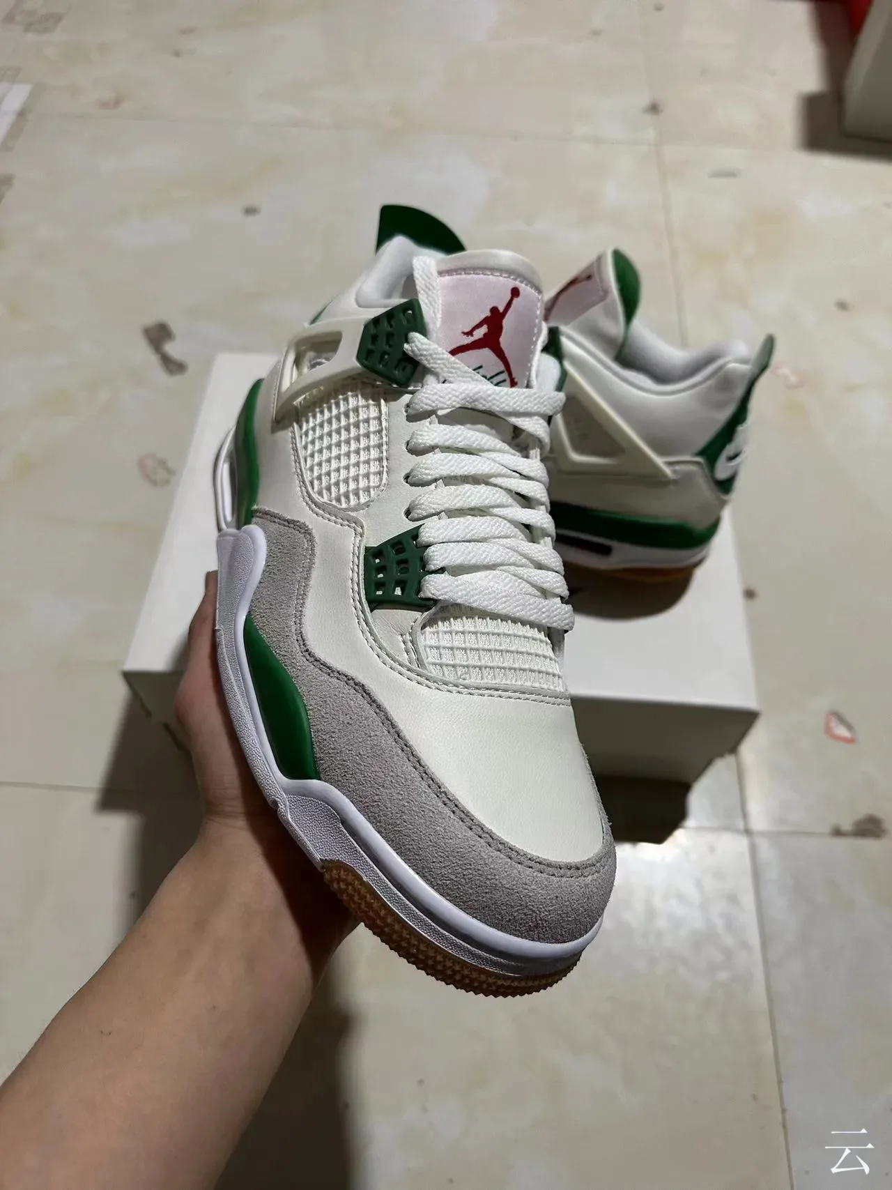 Air Jordan 4 White Green Gum Chaussures de basketball 9