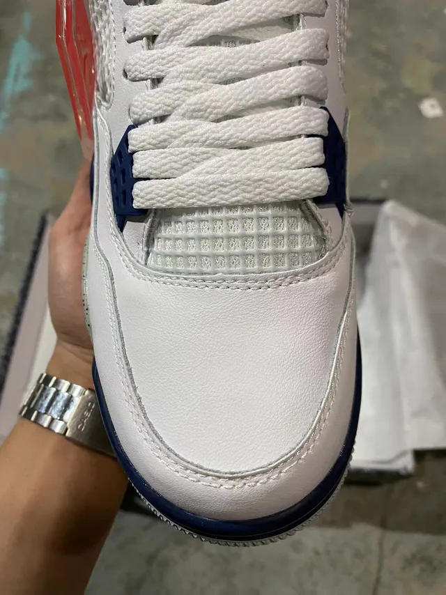 Air Jordan 4 White Navy Speckled Basketball Shoes 3