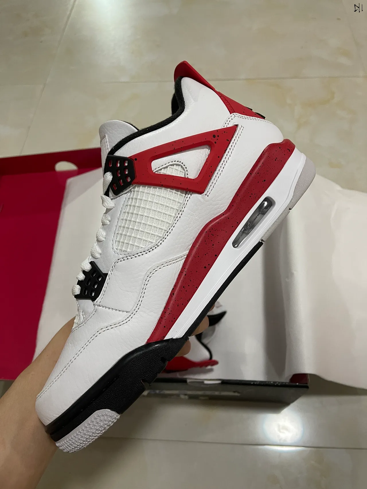 Air Jordan 4 White Red Black Basketball Shoes 5