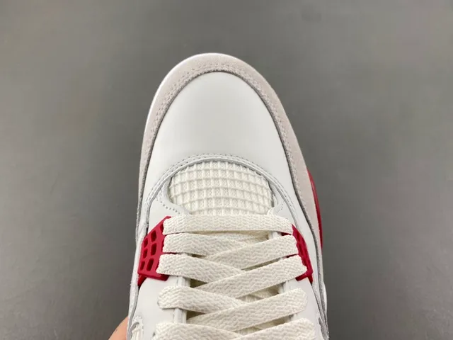 Air Jordan 4 White Red Gum Basketball Shoes 5