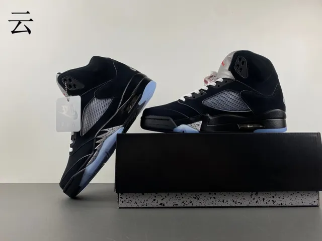 Chaussures de basketball Air Jordan 5 noir bleu clair ciment 15