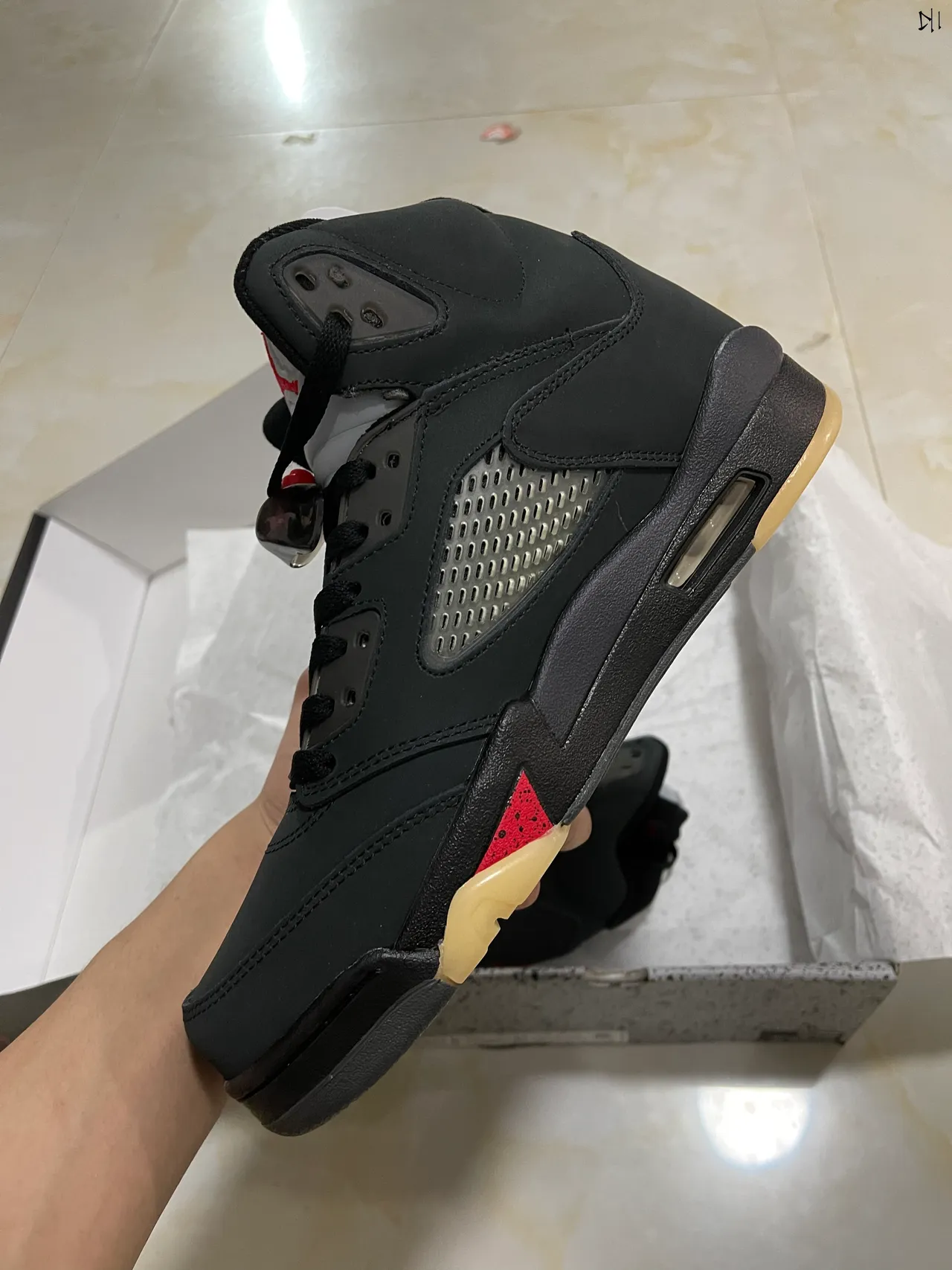 Air Jordan 5 Black Red Gum Basketball Shoes 4