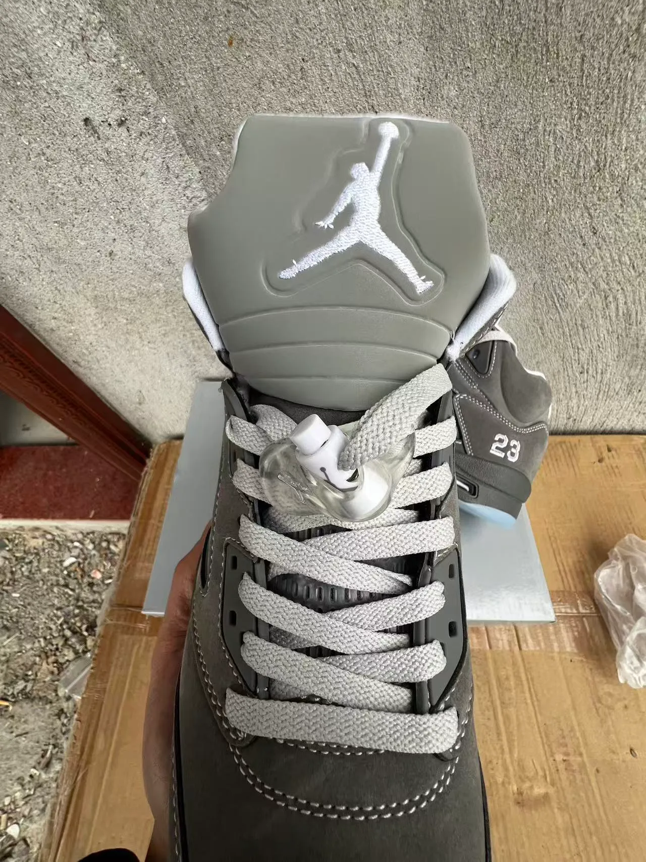 Air Jordan 5 Gray Ice Basketball Shoes 4