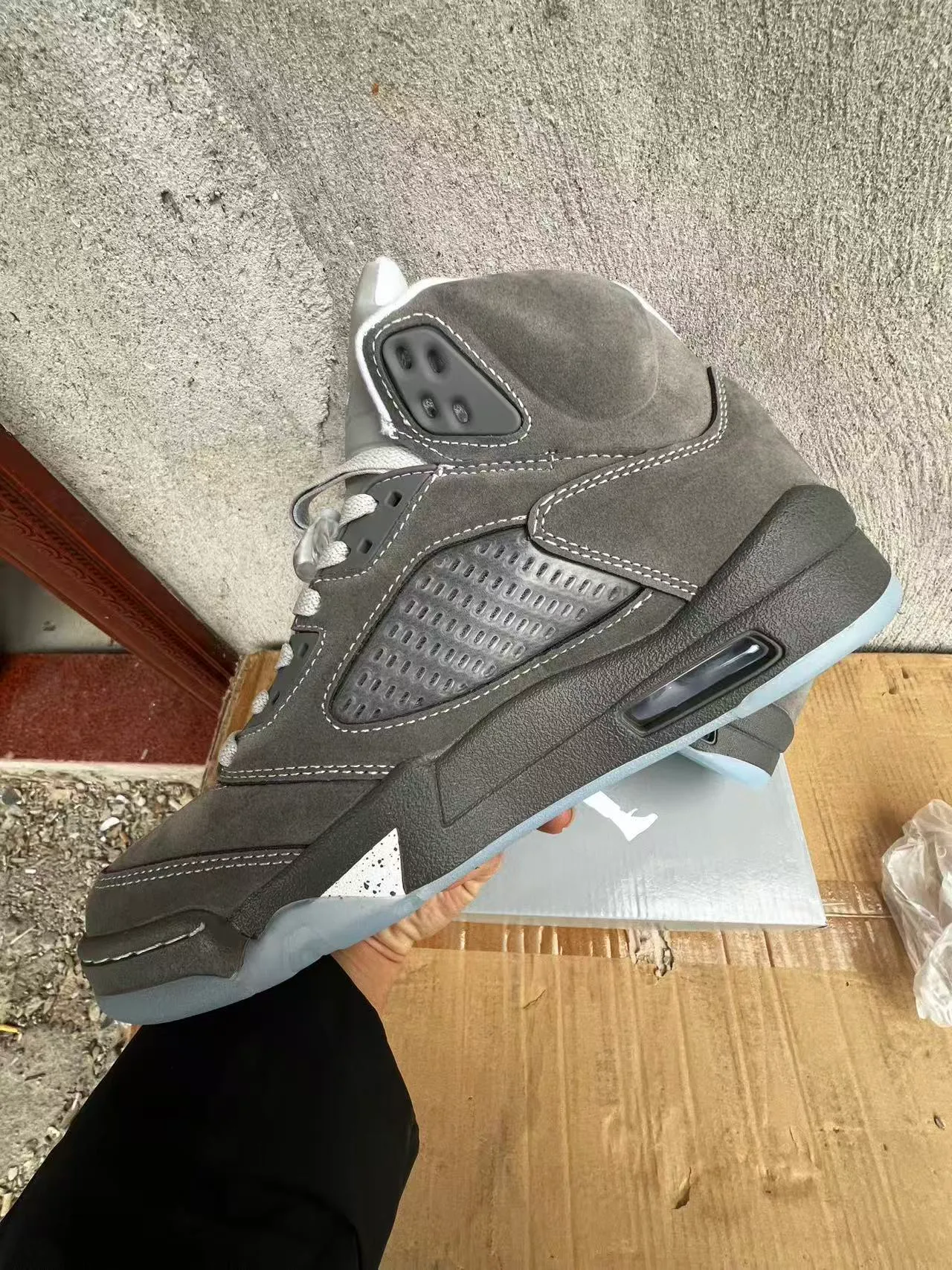 Air Jordan 5 Gray Ice Basketball Shoes 5