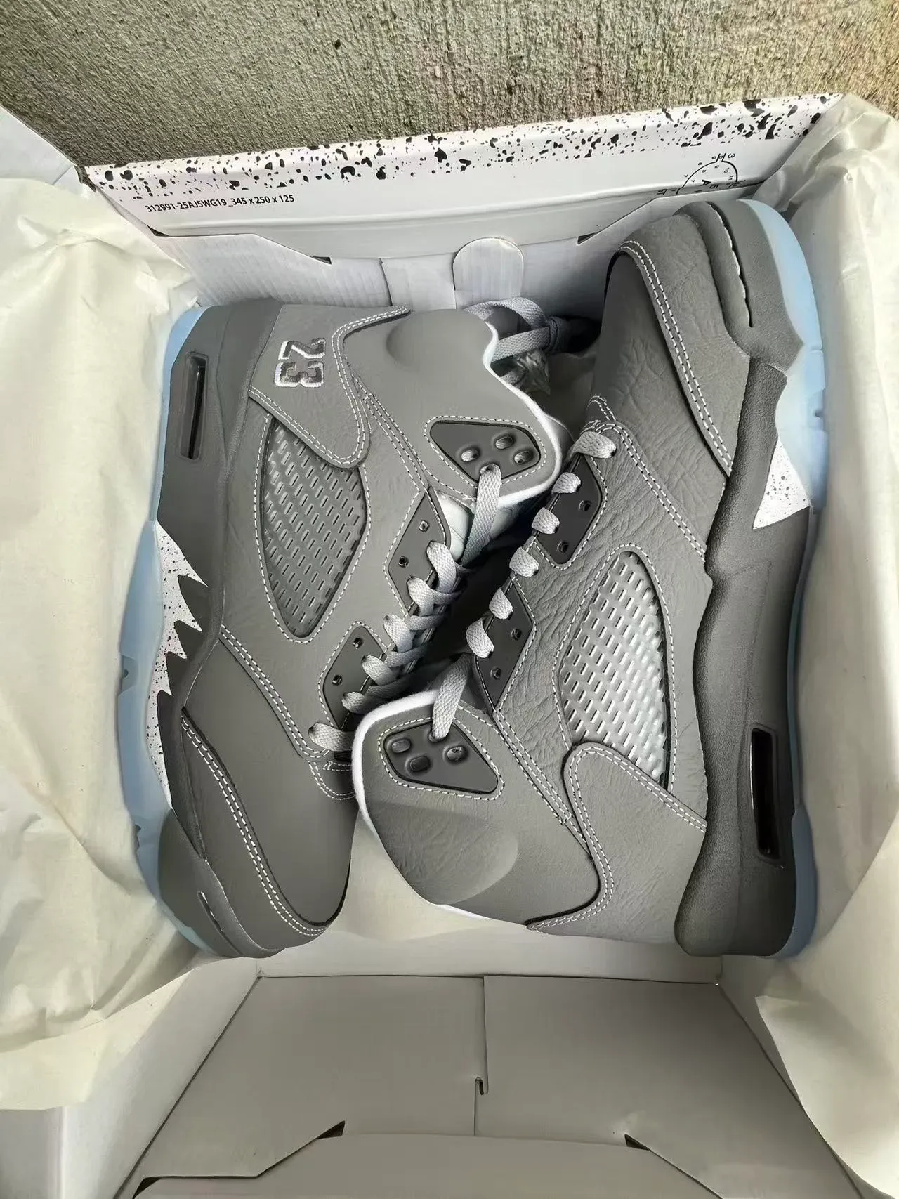 Air Jordan 5 Gris Bleu Clair Translucide Chaussures de Basketball 9