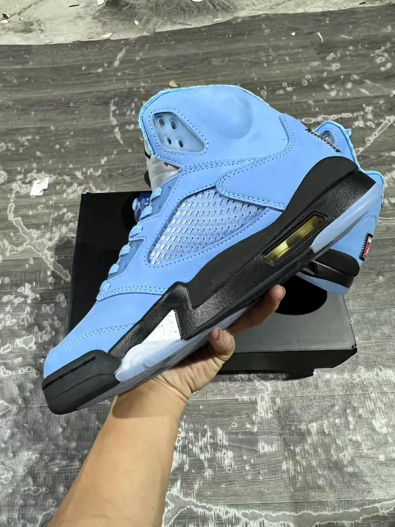 Air Jordan 5 Tênis de Basquete Azul Claro de Suede e Malha 10