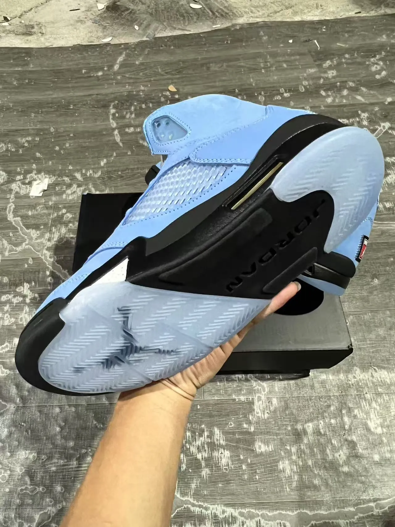 Air Jordan 5 Tênis de Basquete Azul Claro de Suede e Malha 5
