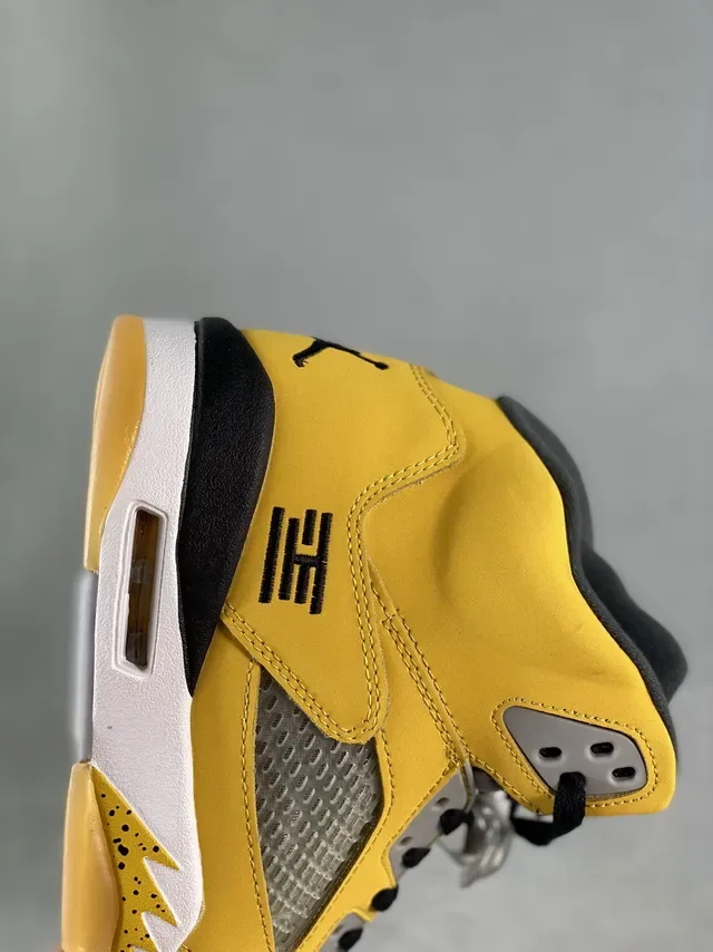 Air Jordan 5 Jaune Noir Argent Chaussures de Basketball 6