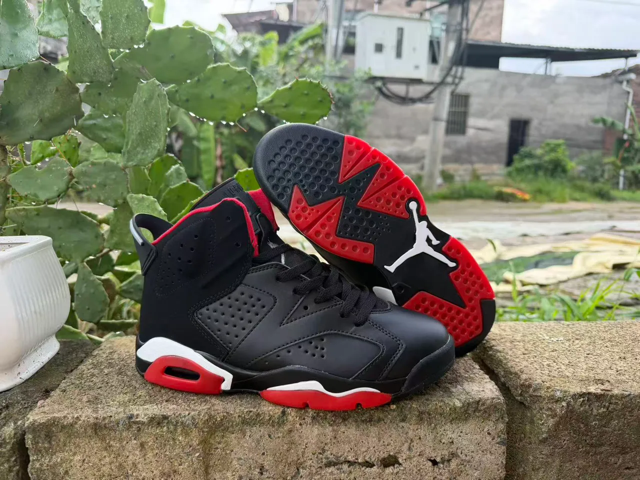 Air Jordan 6 Black Red White Basketball Shoes 2