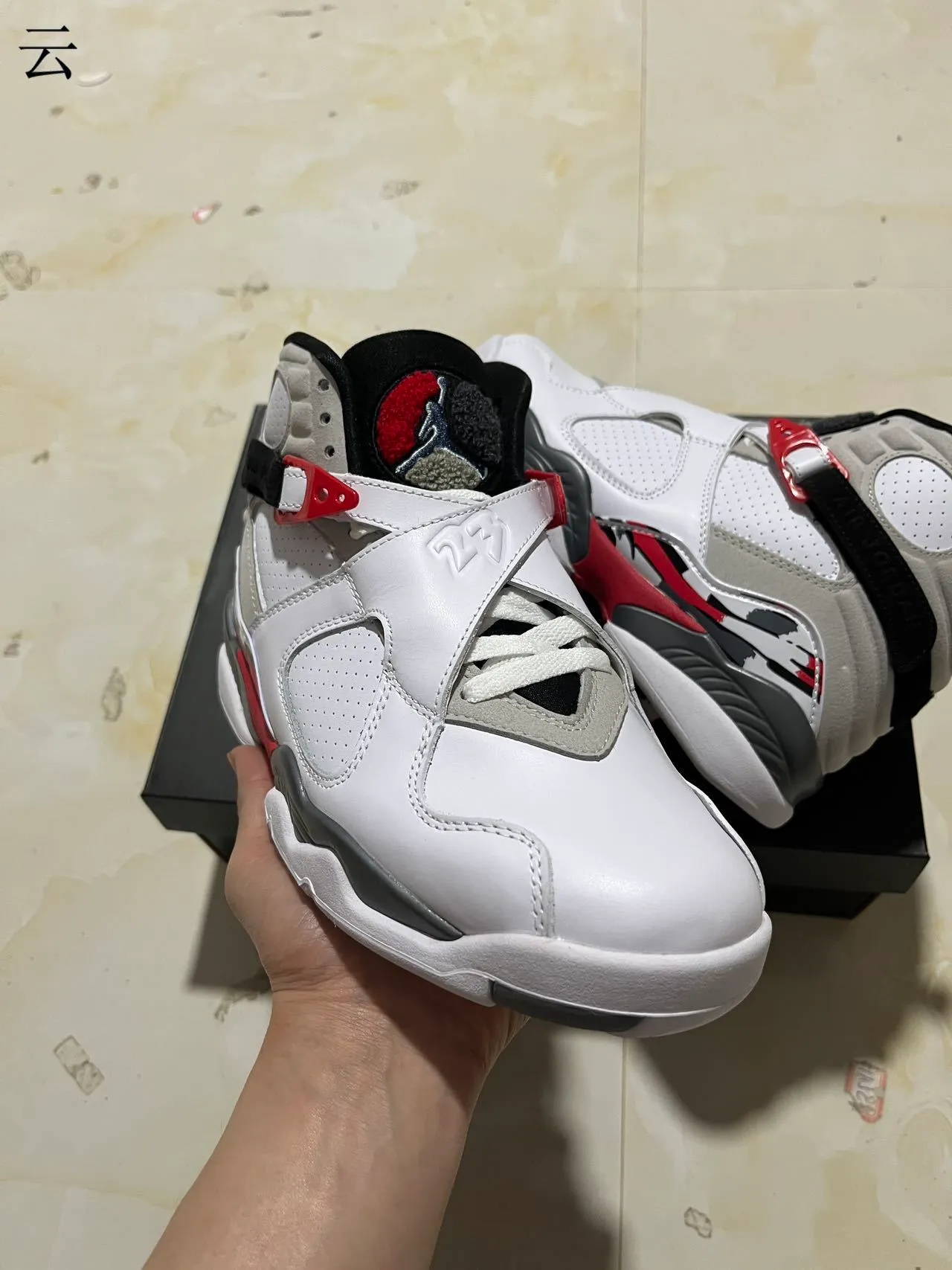 Air Jordan 8 White Gray Red Basketball Shoes 2