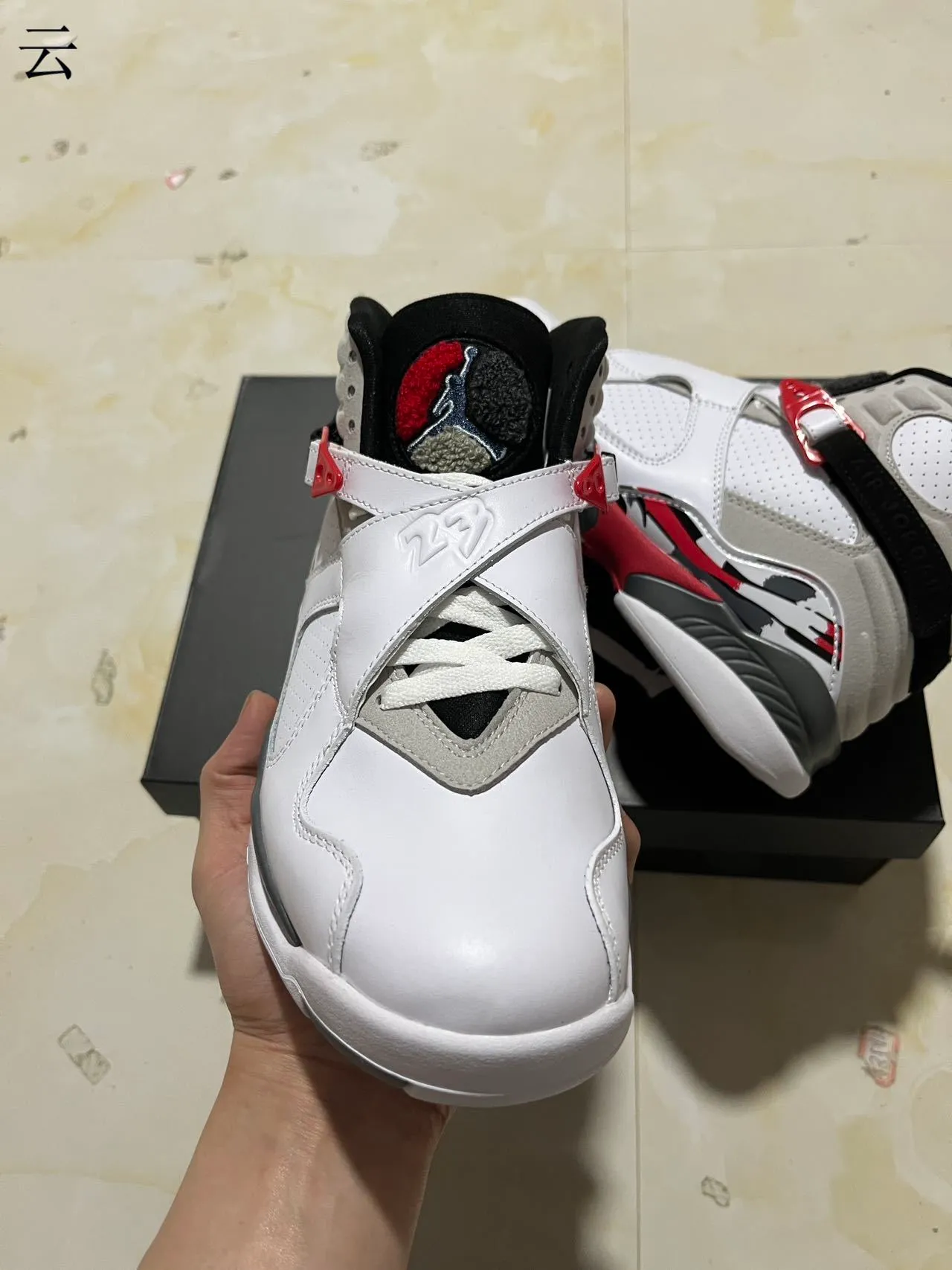 Air Jordan 8 White Gray Red Basketball Shoes 3