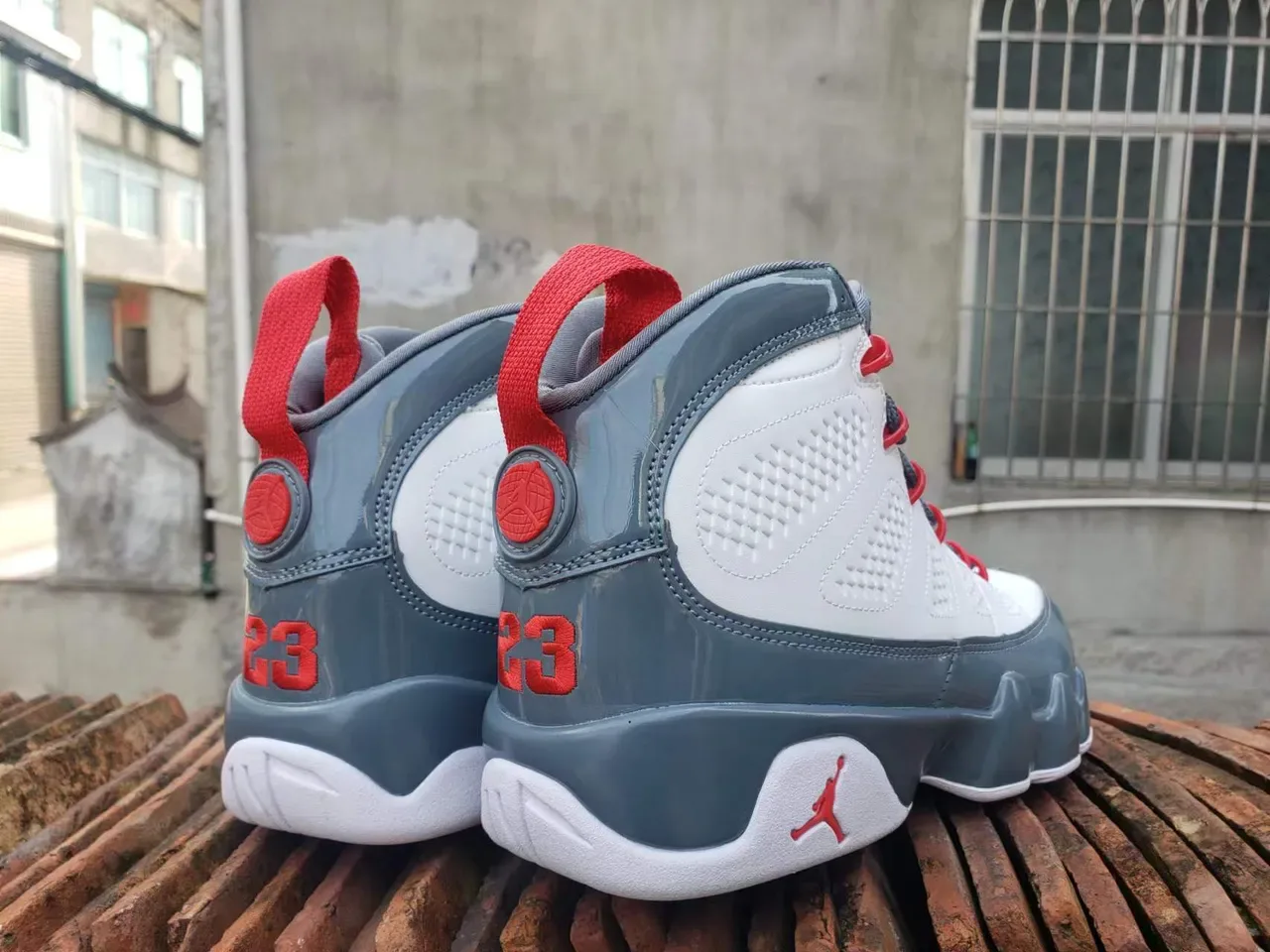 Air Jordan 9 Blanc Cool Gray Rouge Chaussures de Basketball 5