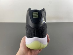 Air Jordan Black Green High-Top Silhouette Layered And Gray Upper Basketball Shoes 4