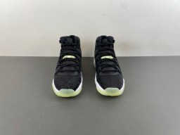 Air Jordan Black Green High-Top Silhouette Layered And Gray Upper Basketball Shoes 12