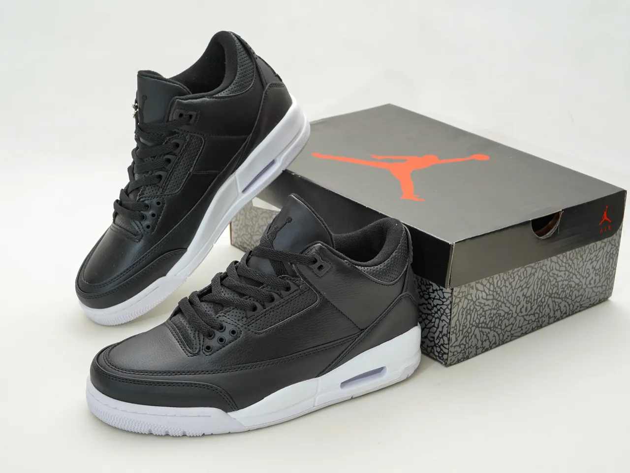 Air Jordan Black White Leather Upper Perforated Tongue Basketball Shoes 4