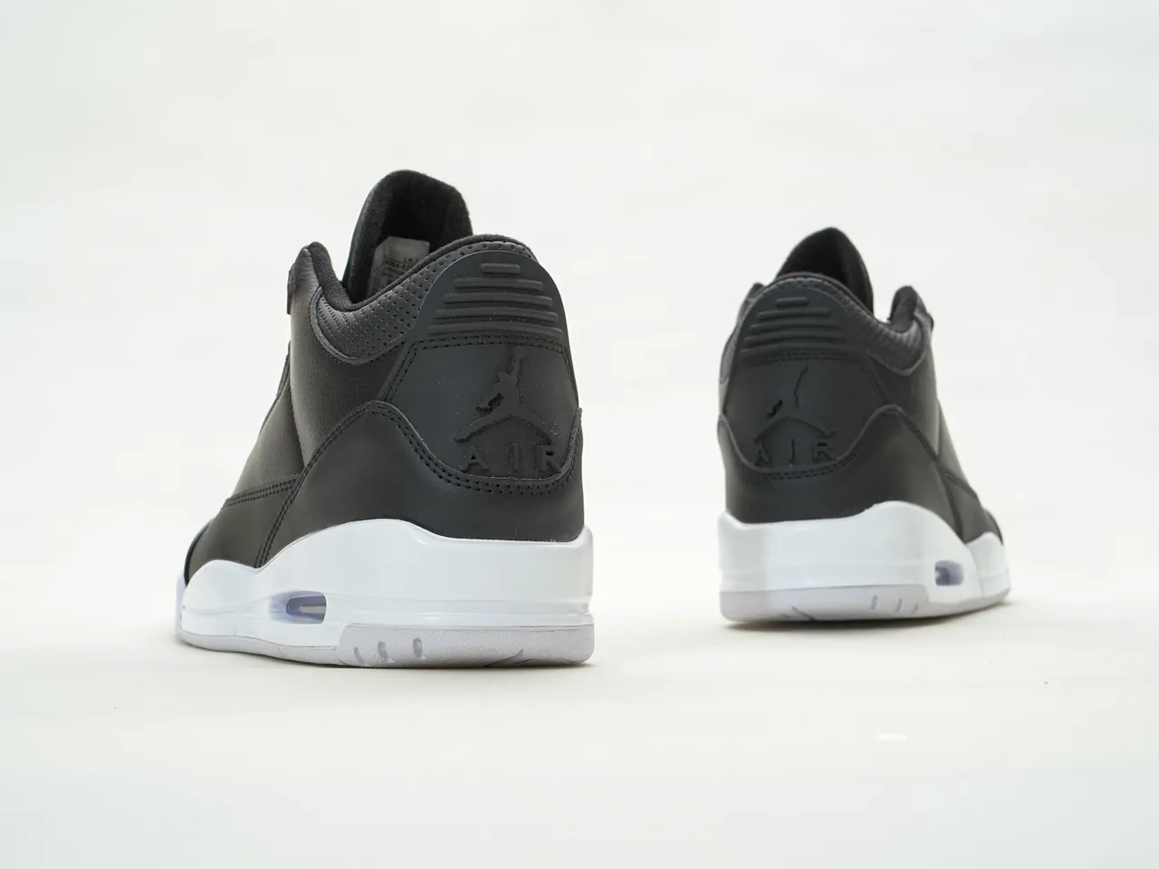 Air Jordan Black White Leather Upper Perforated Tongue Basketball Shoes 7